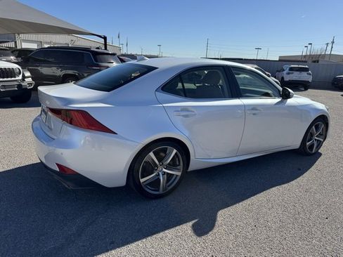 Used 2017 Lexus IS 200t w/ Premium Package image 6