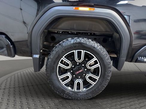 Used 2022 GMC Sierra 2500 AT4 w/ Gooseneck/5TH Wheel Package AWD/4WD image 24