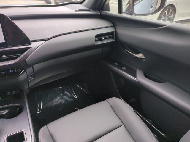 Certified 2024 Lexus UX 250h FWD image 16