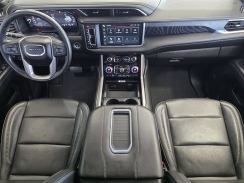 Used 2024 GMC Yukon Denali RWD image 23