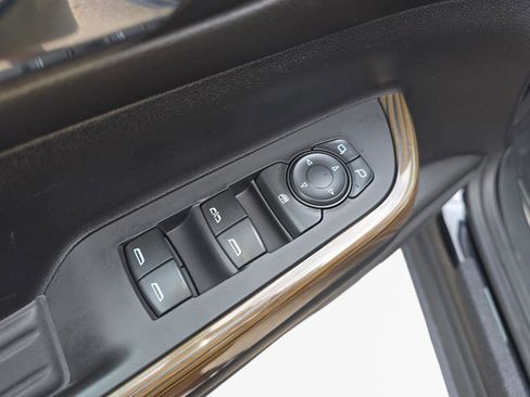 Used 2021 GMC Acadia SLE w/ Infotainment Package AWD/4WD image 23