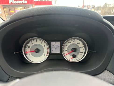 Used 2013 Subaru Impreza 2.0i Premium image 11