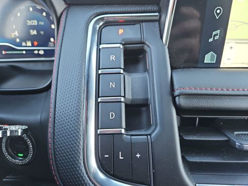 Used 2024 Chevrolet Tahoe RST w/ Luxury Package image 27