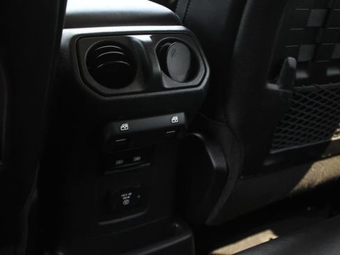 Used 2023 Jeep Wrangler Unlimited Rubicon 4xe AWD/4WD image 24