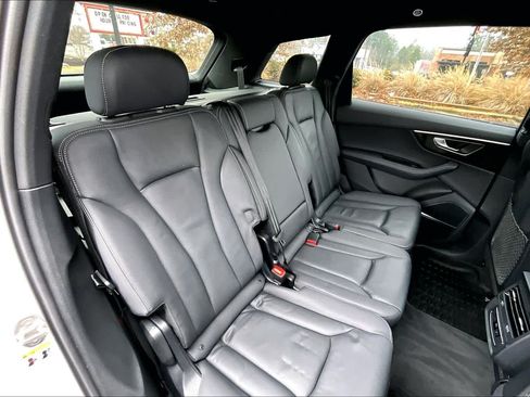 Certified 2025 Audi Q7 2.0T Premium Plus w/ Premium Plus Package AWD/4WD image 34