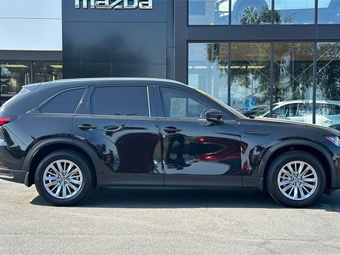 Used 2024 MAZDA CX-90 3.3 Turbo w/ Preferred Package image 4