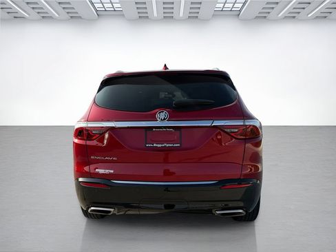 Used 2024 Buick Enclave Essence w/ LPO, Floor Liner Package FWD image 4