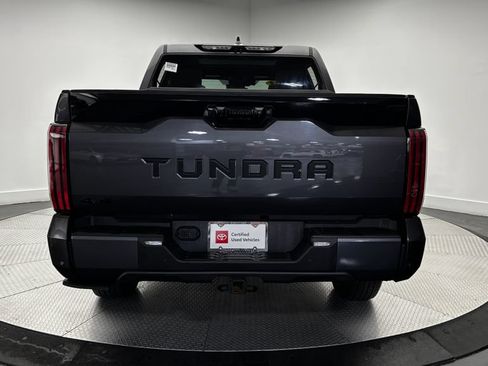 Used 2025 Toyota Tundra Platinum AWD/4WD image 33