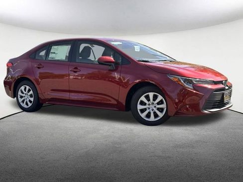 New 2026 Toyota Corolla LE FWD image 2