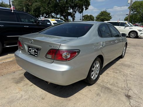 Used 2004 Lexus ES 330 FWD image 7