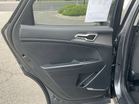 Certified 2023 Kia Sportage LX FWD image 17