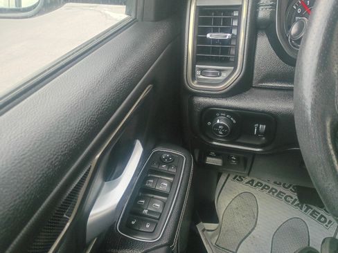 Used 2020 RAM 1500 Sport w/ Level 2 Equipment Goup w/2_L AWD/4WD image 17
