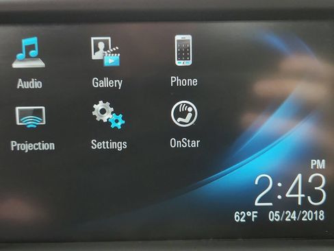Used 2018 Chevrolet Camaro LT RWD image 14