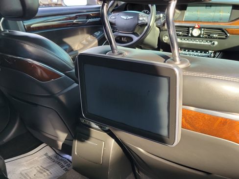 Used 2018 Genesis G90 5.0 Ultimate image 26