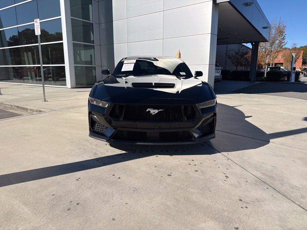 Used 2025 Ford Mustang GT RWD image 2