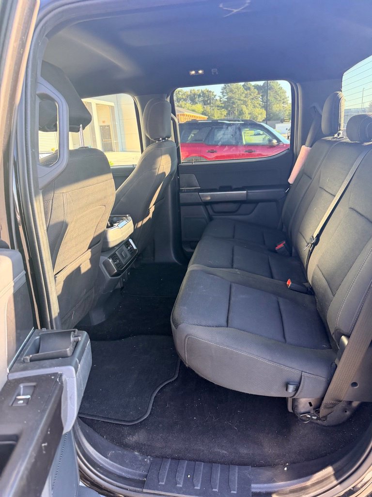 Used 2021 Ford F150 XLT w/ Equipment Group 302A High RWD image 12