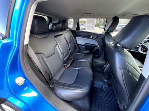 Used 2022 Jeep Compass Latitude w/ Convenience Group AWD/4WD image 15