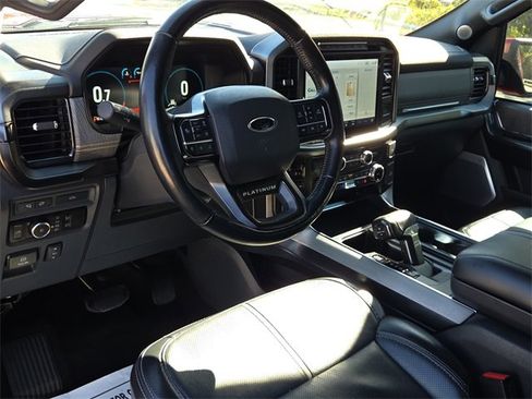 Certified 2023 Ford F150 Platinum w/ Equipment Group 701A High image 18