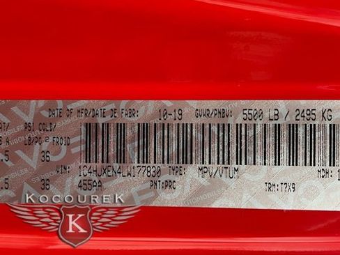 Used 2020 Jeep Wrangler Unlimited Sahara w/ Uconnect 4C Nav & Sound Group image 25