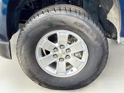 Used 2020 Chevrolet Colorado W/T w/ WT Convenience Package image 18