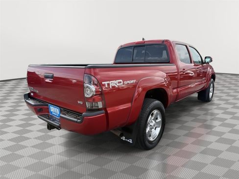 Used 2014 Toyota Tacoma 4x4 Double Cab w/ TRD Sport Package image 4