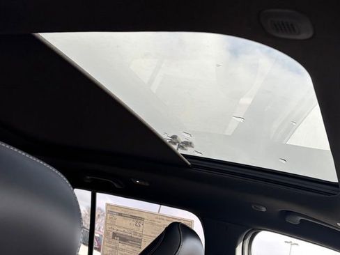 New 2026 Jeep Grand Cherokee Limited w/ Limited Altitude Package image 32