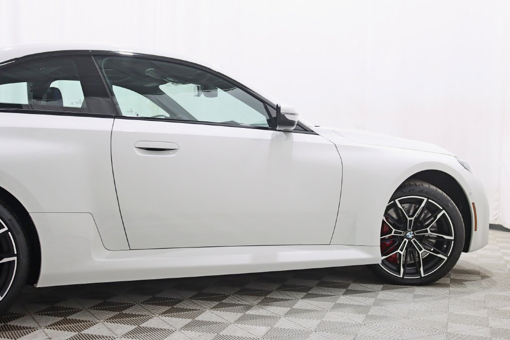 Used 2026 BMW M2 w/ Lighting Package RWD image 11