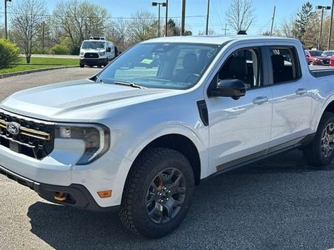 New 2026 Ford Maverick Tremor image 2