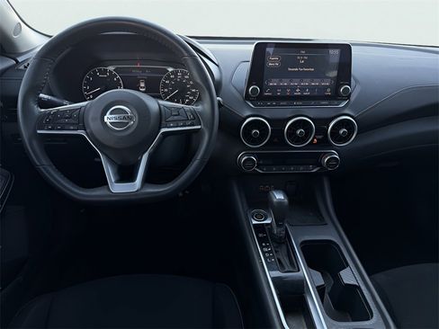 Used 2020 Nissan Sentra SV w/ Trunk Package image 17