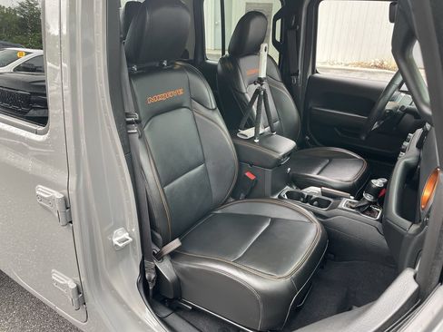 Used 2021 Jeep Gladiator Mojave AWD/4WD image 40