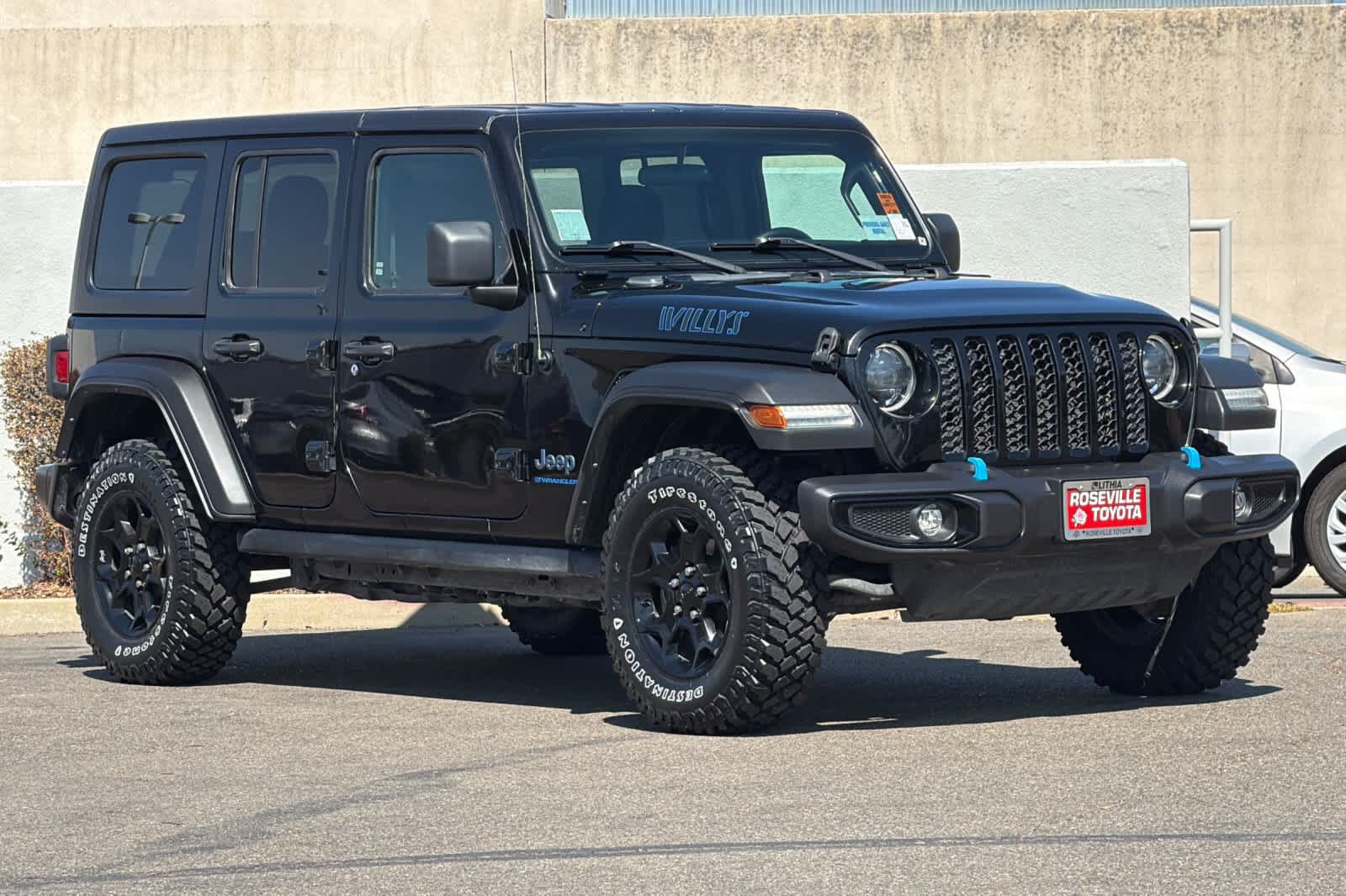 Used 2023 Jeep Wrangler Unlimited AWD/4WD image 5