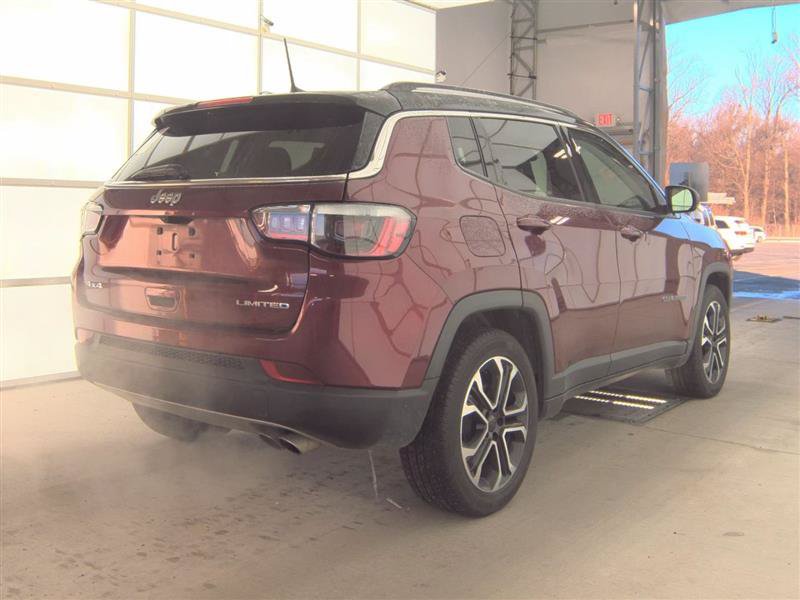 Used 2022 Jeep Compass Limited AWD/4WD image 4