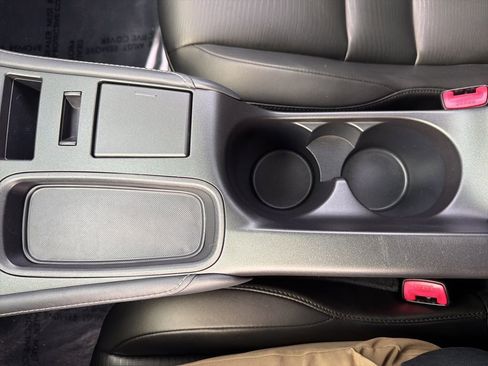 Used 2012 Lexus CT 200h image 23