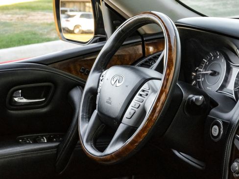 Used 2016 INFINITI QX80 4WD w/ Deluxe Technology Package image 15