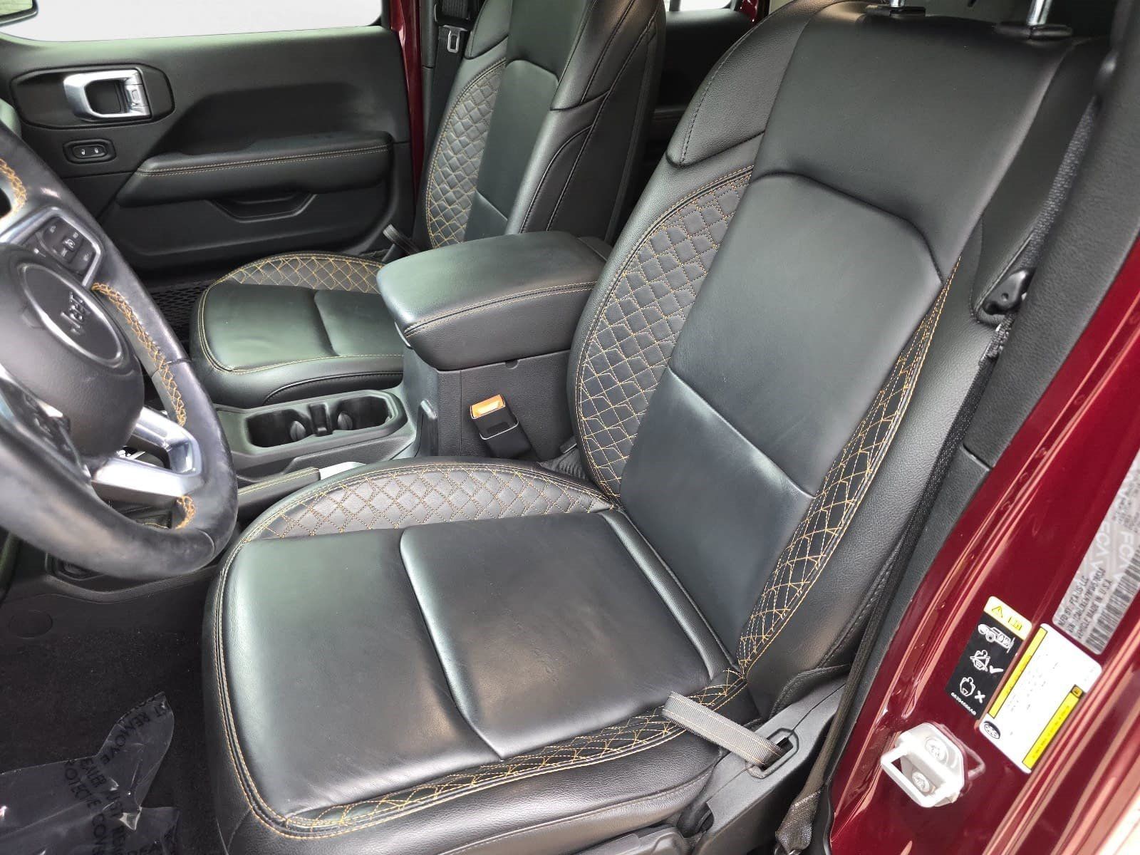Used 2021 Jeep Wrangler Unlimited Sahara AWD/4WD image 12