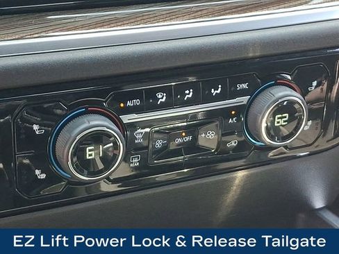 Used 2022 Chevrolet Silverado 1500 RST w/ Max Trailering Package AWD/4WD image 14