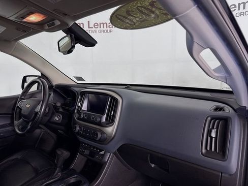 Used 2020 Chevrolet Colorado Z71 AWD/4WD image 29