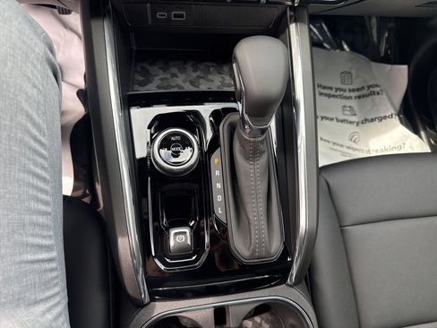 New 2026 GMC Canyon Elevation w/ Convenience Package image 25