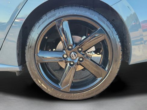 Certified 2024 Nissan Sentra SR image 7