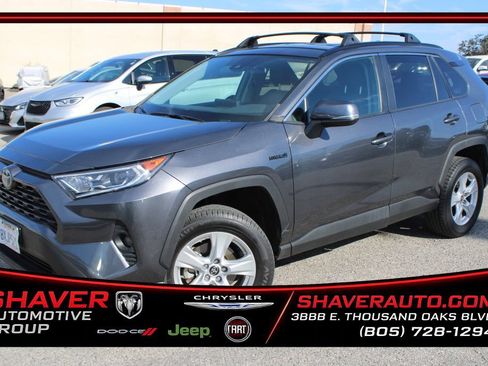 Used 2021 Toyota RAV4 XLE AWD/4WD image 1