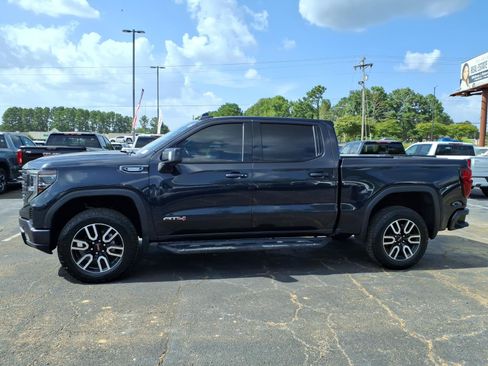 Used 2023 GMC Sierra 1500 AT4 w/ AT4 Premium Package AWD/4WD image 1