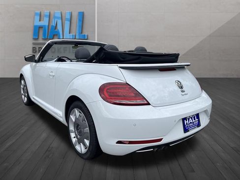 Used 2019 Volkswagen Beetle 2.0T SE FWD image 3