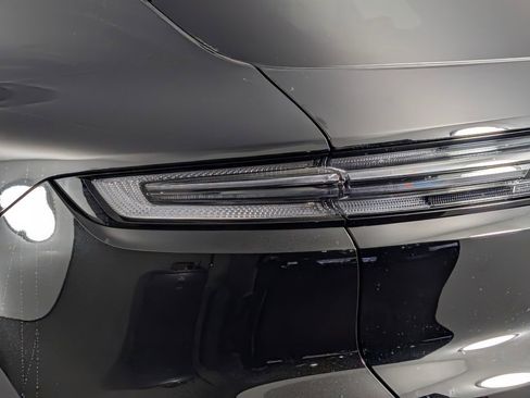 New 2026 Porsche Cayenne image 16