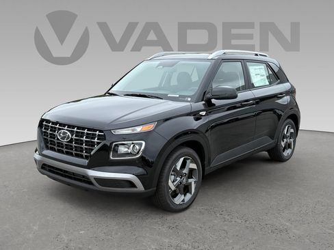 New 2026 Hyundai Venue SEL FWD image 26