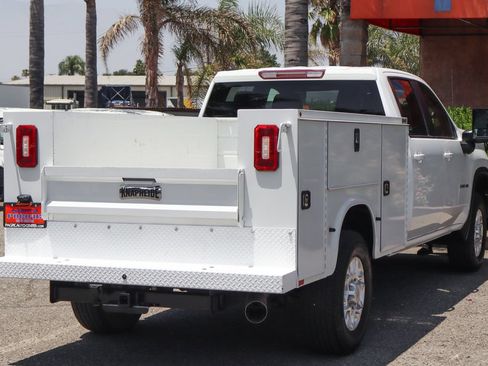 Used 2022 Chevrolet Silverado 2500 LT w/ Convenience Package AWD/4WD image 8