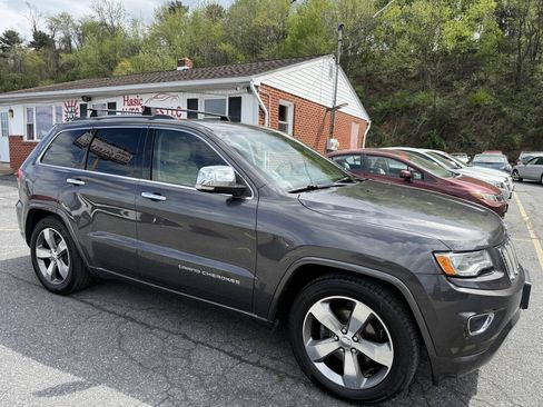 Used 2016 Jeep Grand Cherokee Overland AWD/4WD image 1