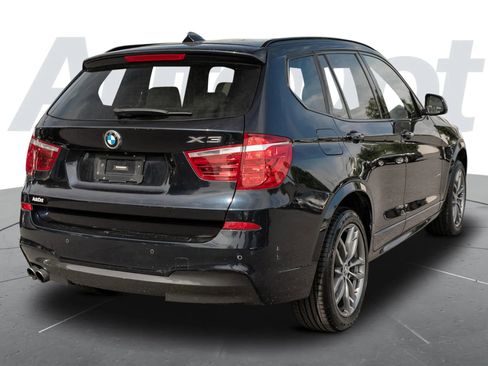 Used 2017 BMW X3 xDrive28i AWD/4WD image 3