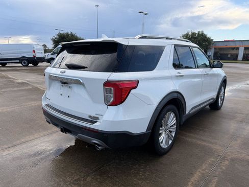 Used 2020 Ford Explorer Limited w/ Class III Trailer Tow Package RWD image 4