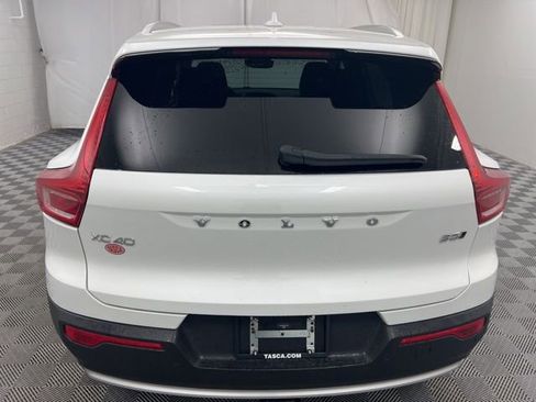 Used 2024 Volvo XC40 B5 Ultimate w/ Protection Package Premier AWD/4WD image 7