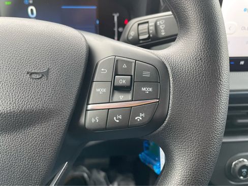 Used 2025 Ford Maverick XL image 18